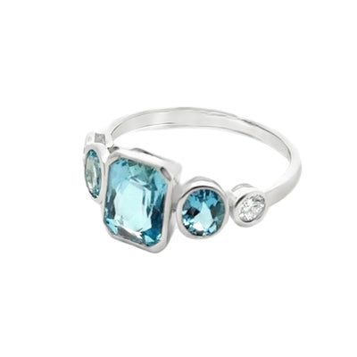 Celeste Shine – 14kt Weißgold Ring mit Aquamarin und Brillanten